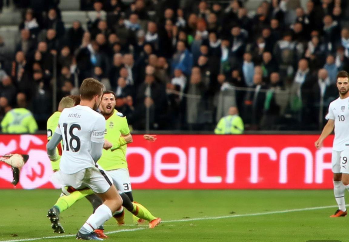 托特纳姆热刺欧冠零封传奇：弗兰克主帅的防守反击杰作